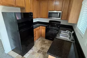 525 Calle Montecito, Oceanside, CA 92057 - Photo 13