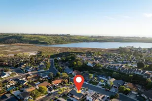 1860 Valencia Ave, Carlsbad, CA 92008 - Photo 33