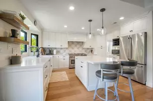 1011 Monterey Vista Way, Encinitas, CA 92024 - Photo 7