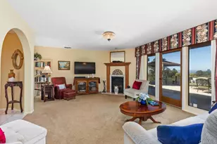 2394 Vista Grande, Vista, CA 92084 - Photo 9