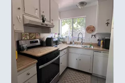 4734 Rim Rock Road, Oceanside, CA 92056 - Photo 5