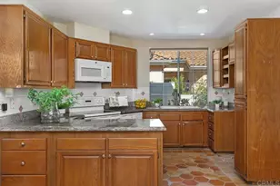 2478 Eagle Crest Ln, Vista, CA 92081 - Photo 21