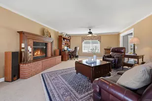 2525 Dundee Way, Vista, CA 92081 - Photo 19