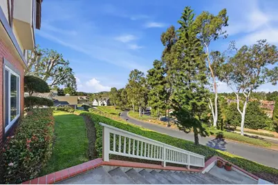 2525 Dundee Way, Vista, CA 92081 - Photo 3