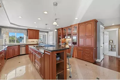 2525 Dundee Way, Vista, CA 92081 - Photo 13