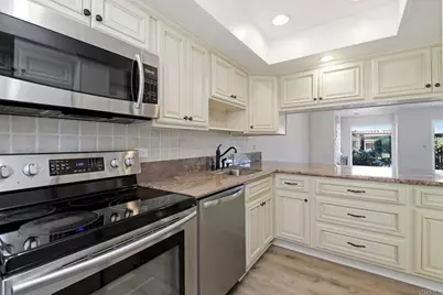 1915 Estrella De Mar Ct #C, Carlsbad, CA 92009 - Photo 15