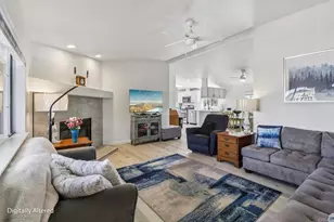 2400 W Valley Parkway #Spc 62, Escondido, CA 92029 - Photo 9