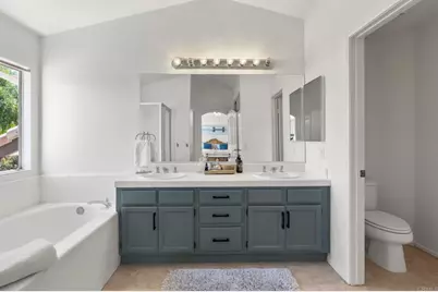 32147 Corte Florecita, Temecula, CA 92592 - Photo 25