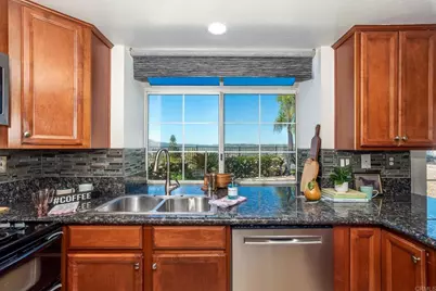 8482 Mesa Heights Road, Santee, CA 92071 - Photo 17