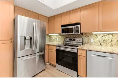 2400 5th Ave #339, San Diego, CA 92101 - Photo 9