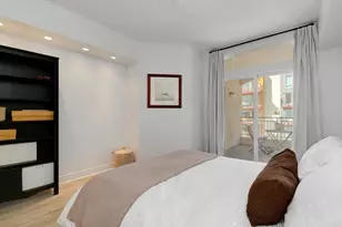 2400 Fifth Ave, San Diego, CA 92101 - Photo 11