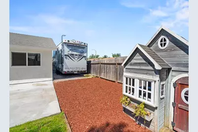 726 Fredricks Avenue, Oceanside, CA 92058 - Photo 33