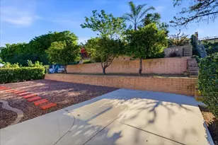 13027 Via Del Valedor, San Diego, CA 92129 - Photo 17