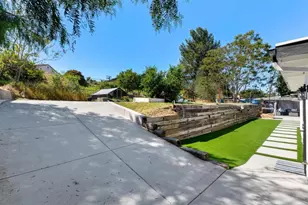 1265 E Fallbrook St, Fallbrook, CA 92028 - Photo 33