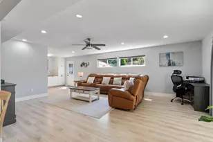 1265 E Fallbrook St, Fallbrook, CA 92028 - Photo 13