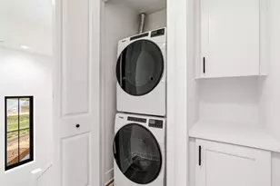 1044 Palmaria Ct, Encinitas, CA 92024 - Photo 37