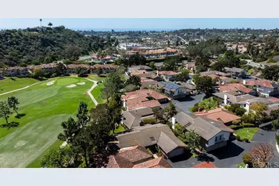 131 Ebano Ct, Solana Beach, CA 92075 - Photo 3