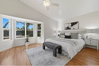 7945 Calle Madrid, Carlsbad, CA 92009 - Photo 15