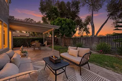 7945 Calle Madrid, Carlsbad, CA 92009 - Photo 5