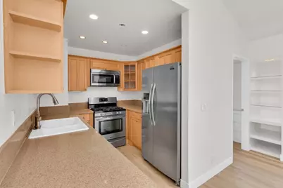 7321 Alicante #A, Carlsbad, CA 92009 - Photo 5