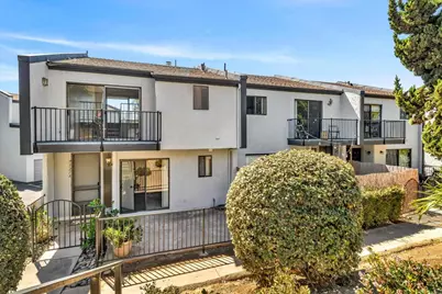 7321 Alicante #A, Carlsbad, CA 92009 - Photo 3