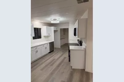 16079 Yarnell Street #Space 5C, Sylmar, CA 91342 - Photo 1