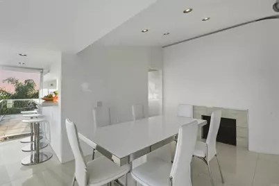 5628 Linda Rosa, La Jolla, CA 92037 - Photo 15