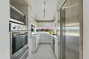 5628 Linda Rosa, La Jolla, CA 92037 - Photo 23