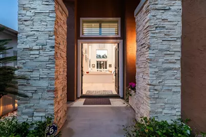 2955 Avendia Valera, Carlsbad, CA 92009 - Photo 3