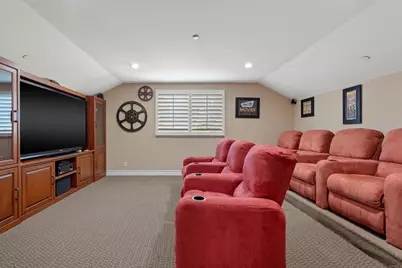 18605 Villa Drive, Villa Park, CA 92861 - Photo 59