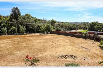2353 Buena Creek Trail, Vista, CA 92084 - Photo 9
