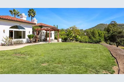 2353 Buena Creek Trail, Vista, CA 92084 - Photo 13