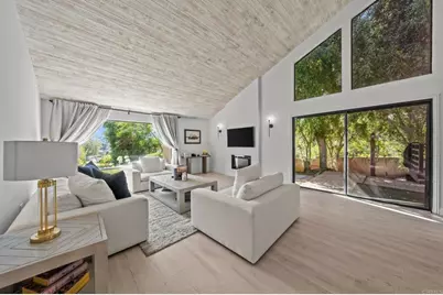 20 Lake Helix Drive, La Mesa, CA 91941 - Photo 13