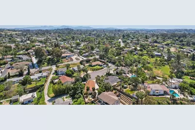 1092 Hidden Vale Drive, Vista, CA 92081 - Photo 43