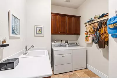 7090 Corintia Street, Carlsbad, CA 92009 - Photo 29