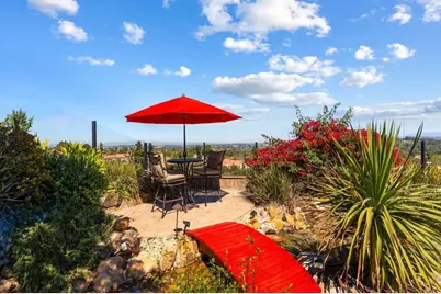 7090 Corintia Street, Carlsbad, CA 92009 - Photo 33