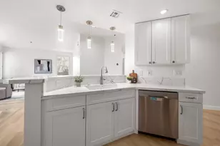 680 Camino De La Reina, San Diego, CA 92108 - Photo 13