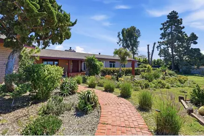 1355 Rainbow Ridge Lane, Encinitas, CA 92024 - Photo 13