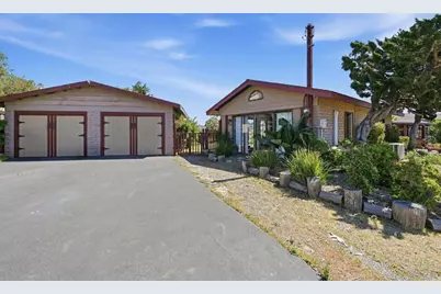 1355 Rainbow Ridge Lane, Encinitas, CA 92024 - Photo 9