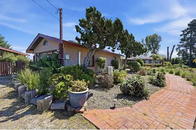 1355 Rainbow Ridge Lane, Encinitas, CA 92024 - Photo 9