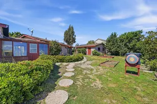 1355 Rainbow Ridge Ln, Encinitas, CA 92024 - Photo 33
