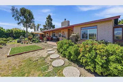 1355 Rainbow Ridge Lane, Encinitas, CA 92024 - Photo 35