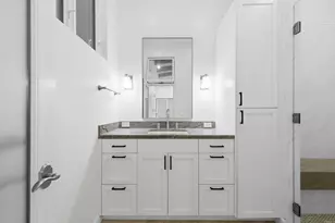 1615 Ocean Front St, San Diego, CA 92107 - Photo 43