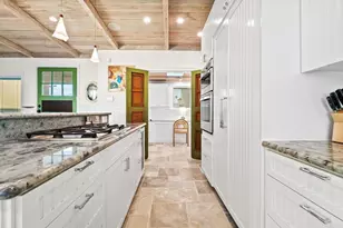 1615 Ocean Front St, San Diego, CA 92107 - Photo 7