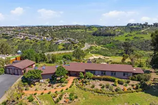 1355 Rainbow Ridge Ln, Encinitas, CA 92024 - Photo 1