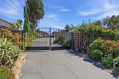 1355 Rainbow Ridge Lane, Encinitas, CA 92024 - Photo 3