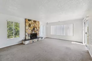 10973 Tobago Rd, San Diego, CA 92126 - Photo 9