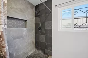 1331 Barbara Dr, Vista, CA 92084 - Photo 25