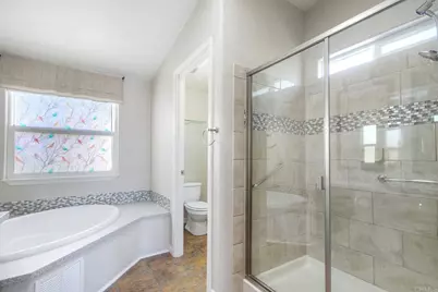 525 W El Norte Parkway #214, Escondido, CA 92026 - Photo 25