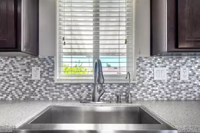 525 W El Norte Parkway #214, Escondido, CA 92026 - Photo 15